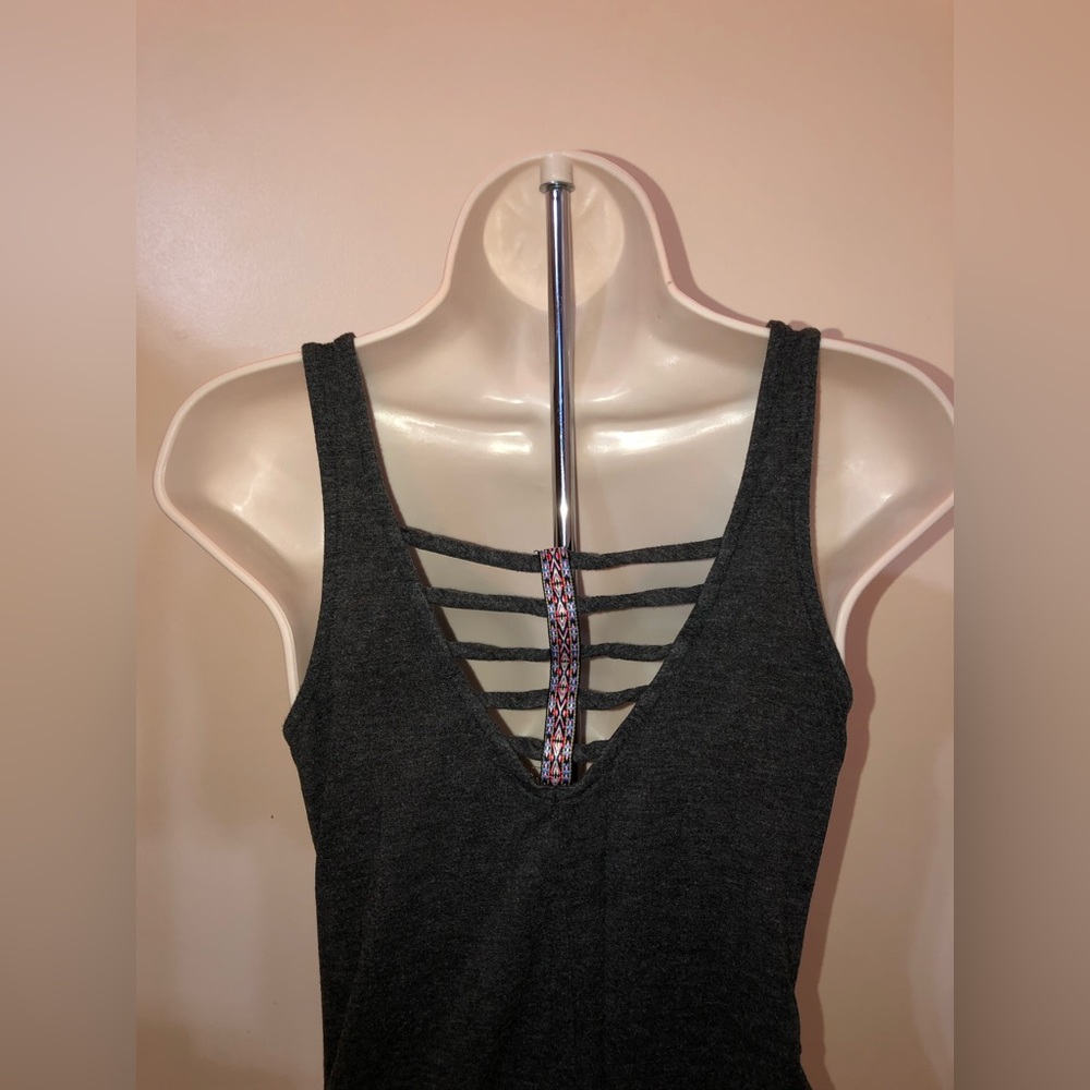 Gray top with a colorful design from Maurice’s in a size small - Picture 6 of 11